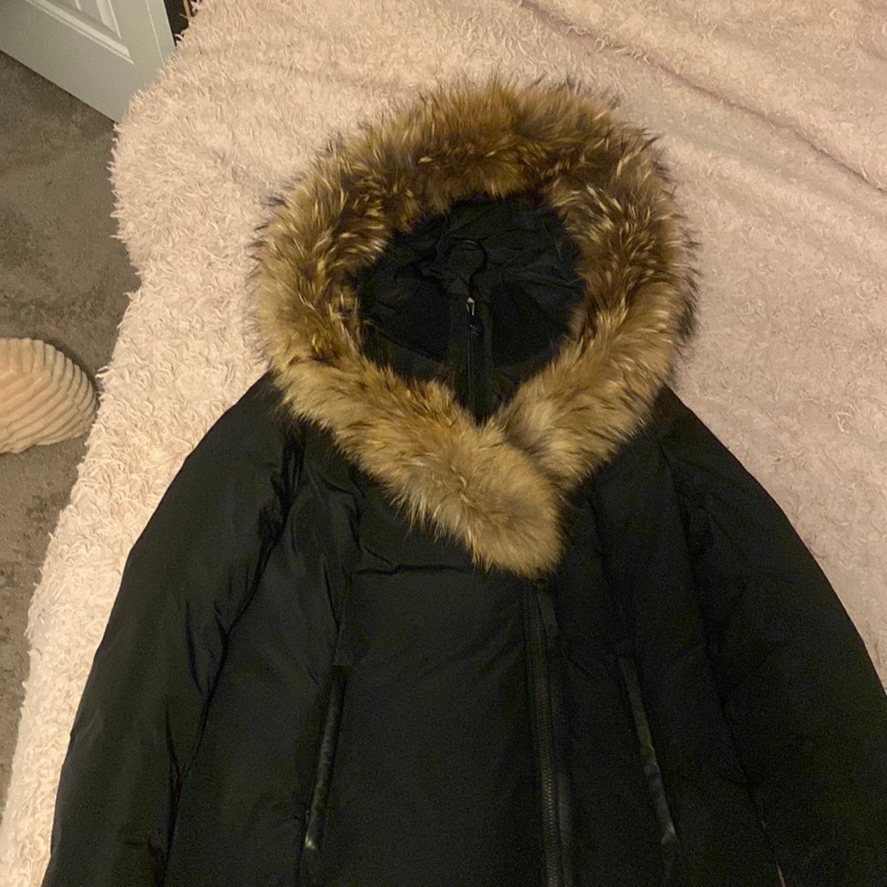 BEAUTIFUL! WORN ONCE MACKAGE COAT!